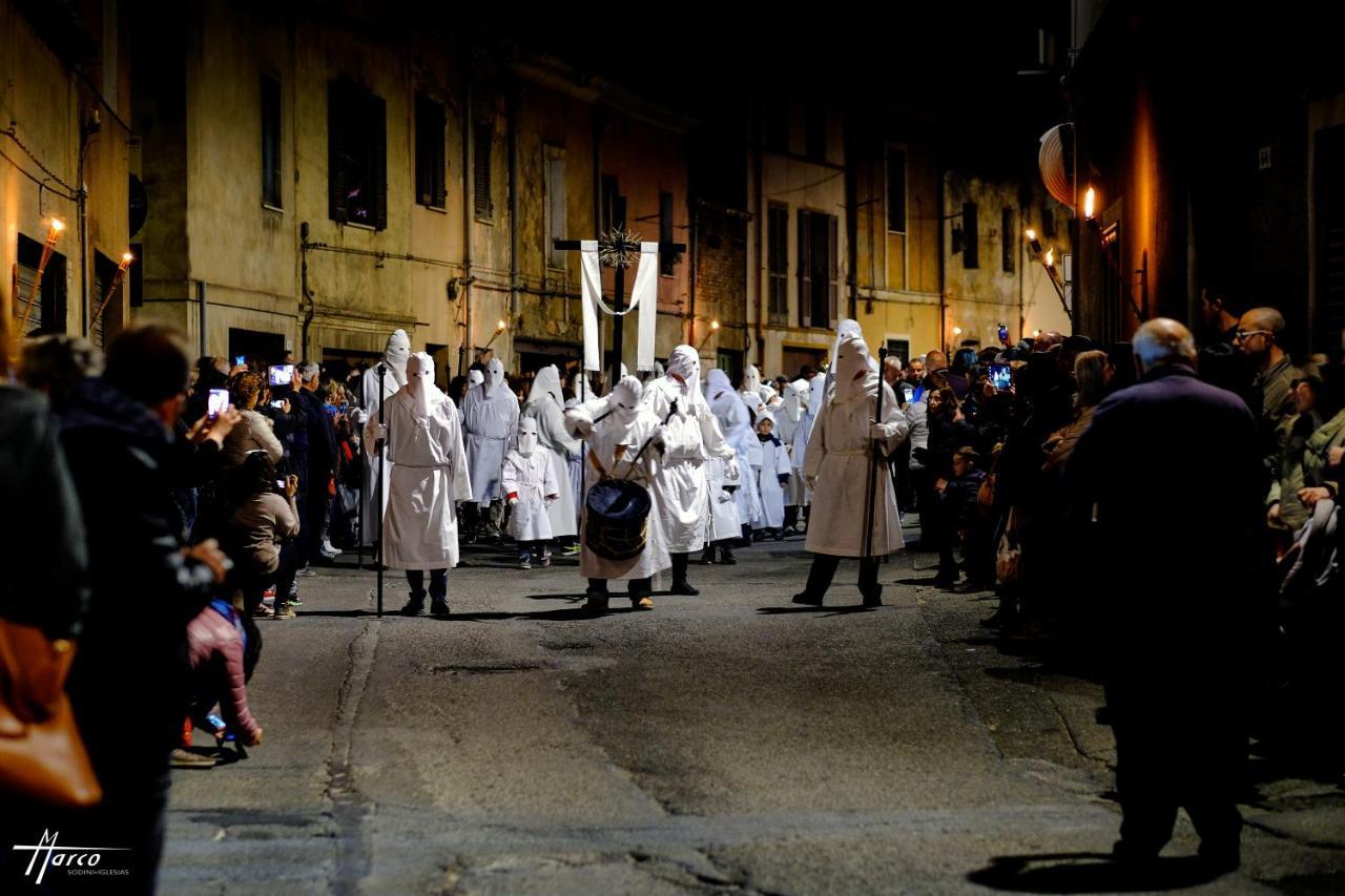 Il Grottino Iglesias公寓 外观 照片